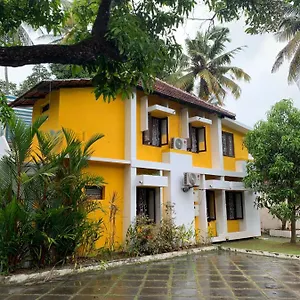Mother's Séjour chez l'habitant Kochi